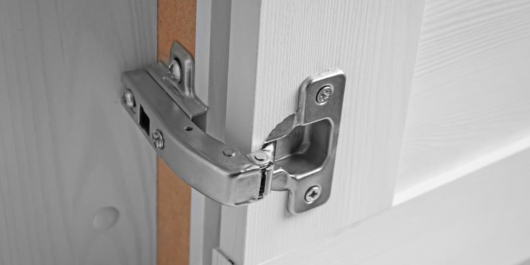 Hinge or door closer strength