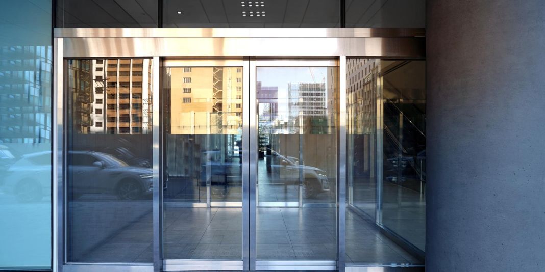 Enhanced Privacy of Glass Doors