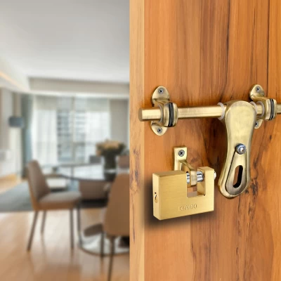 door hardware 29